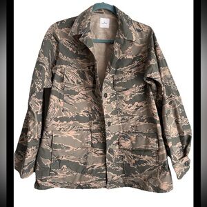 USAF Air Force Women’s Camouflage Shirt Jacket Sz 6